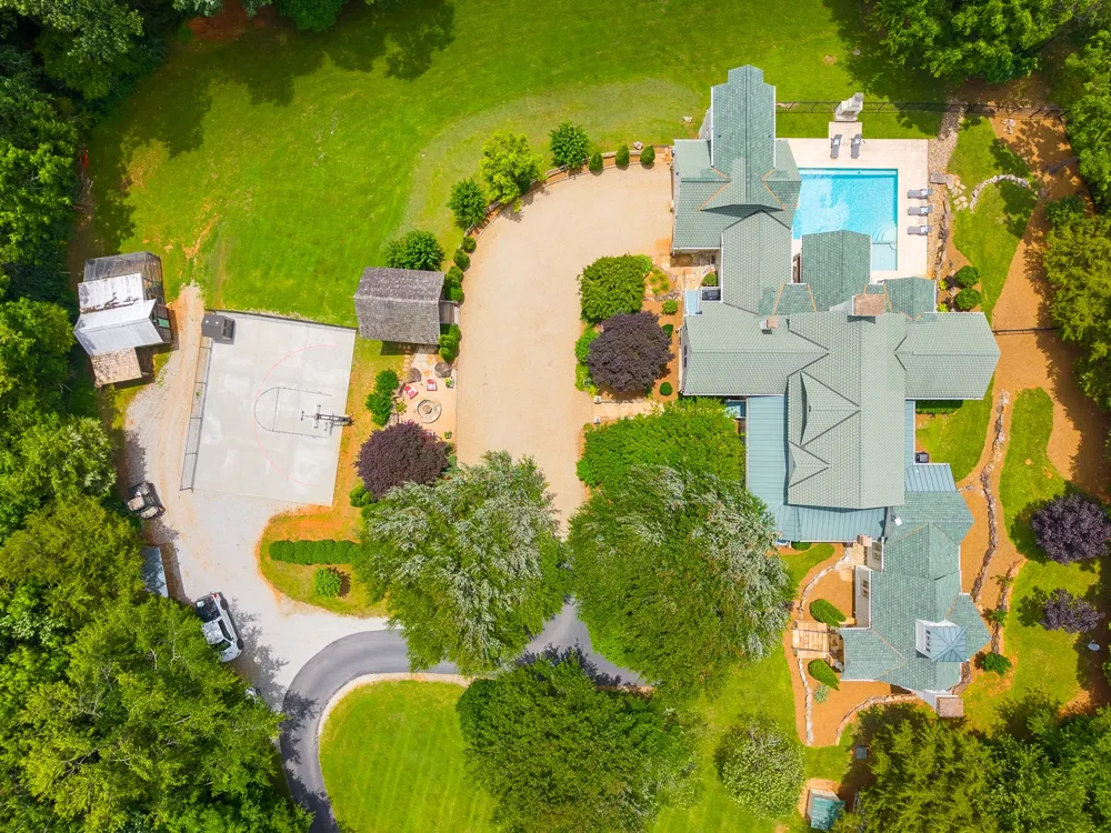 739 Mark Dowdle Road Franklin, NC 28734