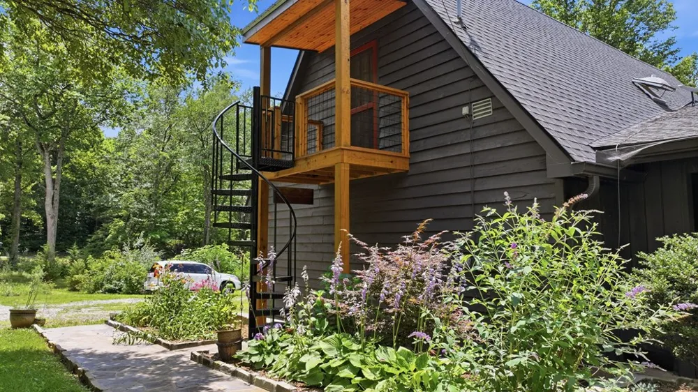Black Mountain Creek Road Franklin, NC 28734