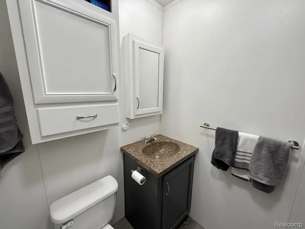 1567 Ocher St. Novi City, MI 48374