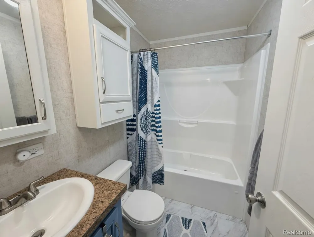 1567 Ocher St. Novi City, MI 48374