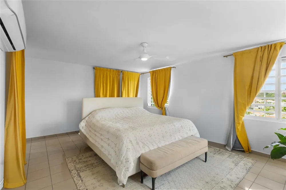 5 HARBOUR LIGHTS Humacao, PR 00791