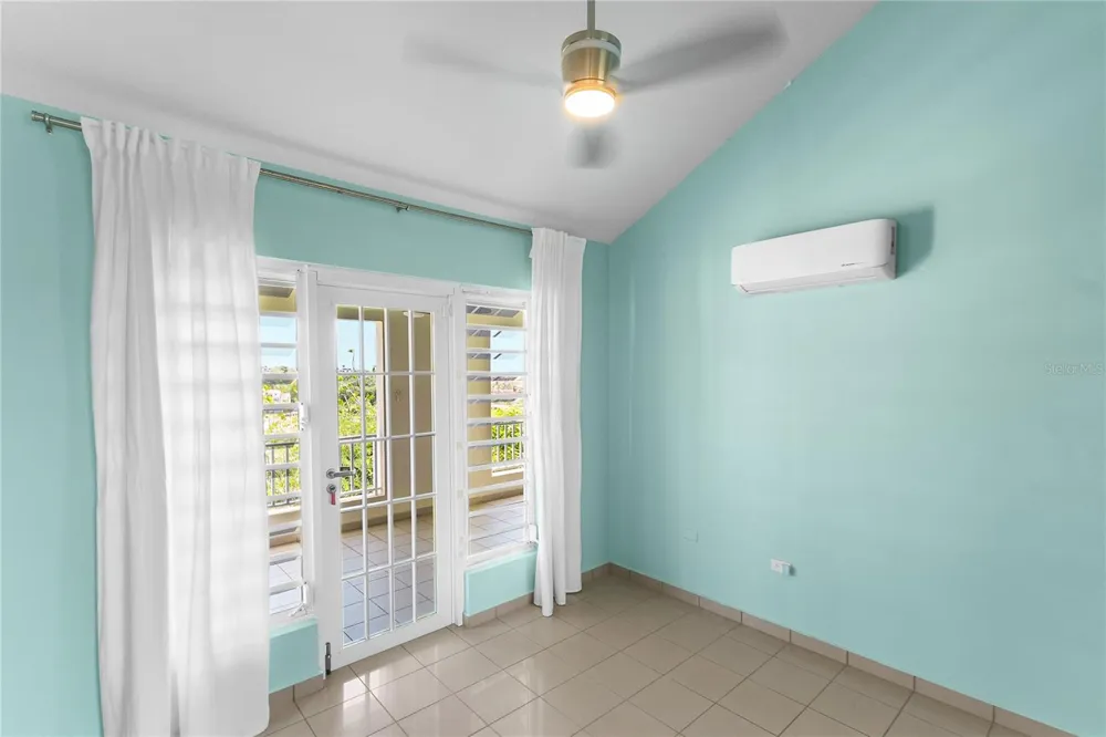 5 HARBOUR LIGHTS Humacao, PR 00791