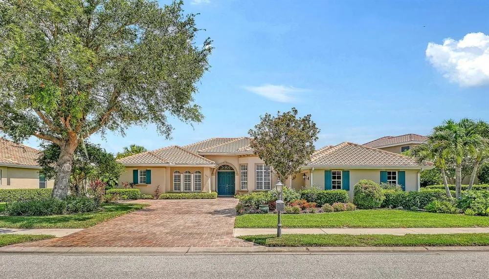 225 PESARO DRIVE North Venice, FL 34275