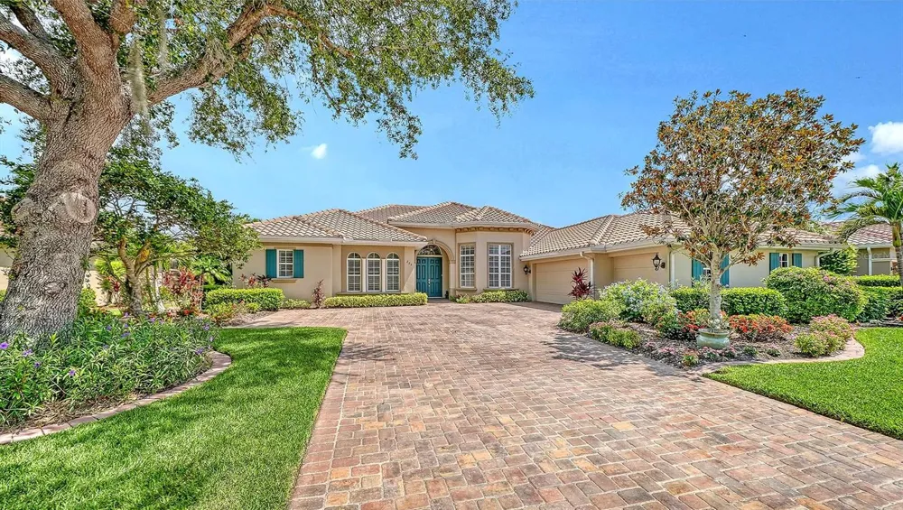 225 PESARO DRIVE North Venice, FL 34275