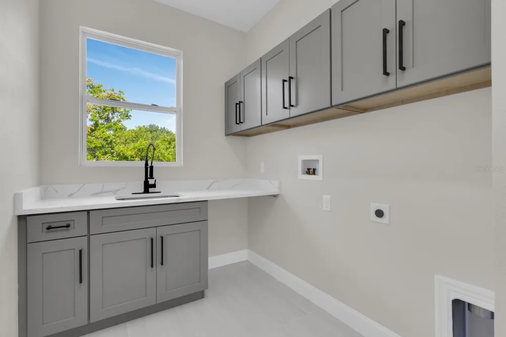 4880 BARNA AVENUE Titusville, FL 32780