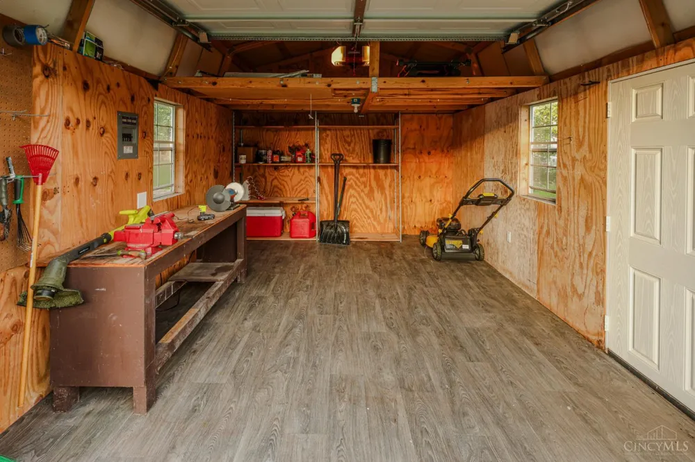 942 Pheasant Run Drive Trenton, OH 45067