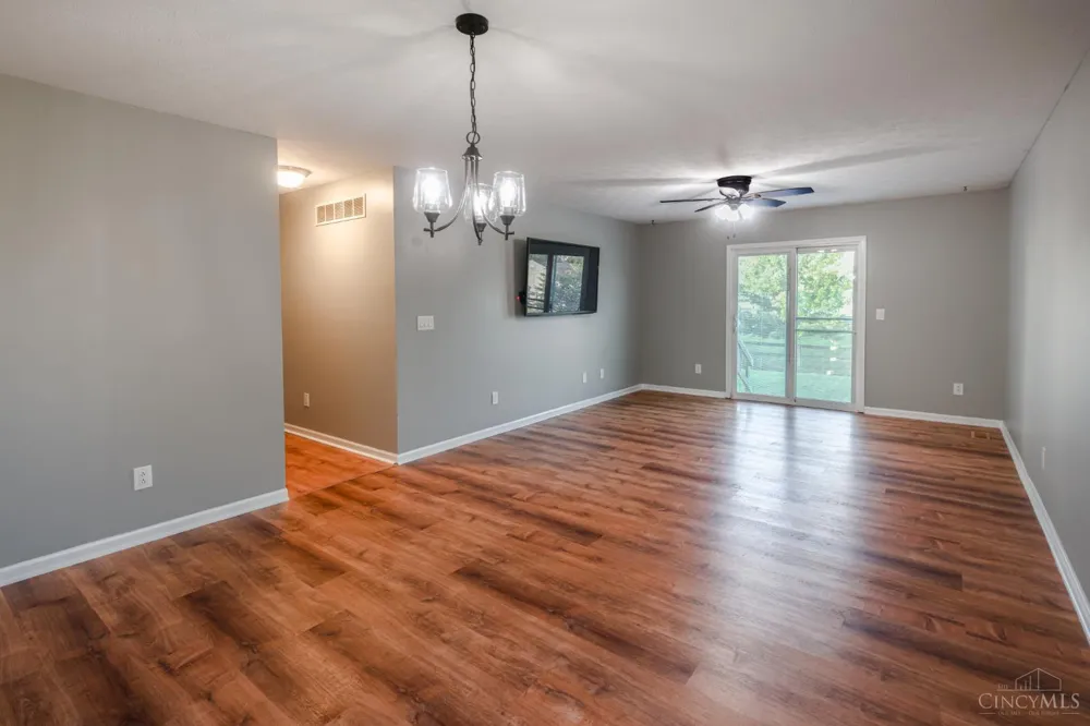 942 Pheasant Run Drive Trenton, OH 45067
