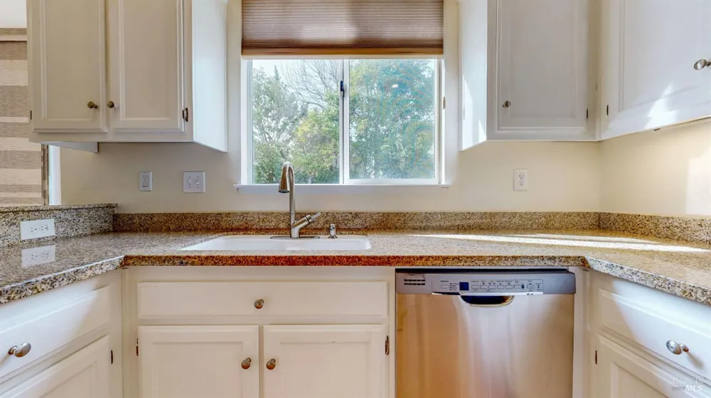 1273 Potrero Circle Suisun City, CA 94585