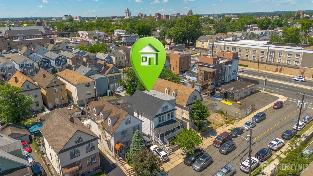 946 Emma Street Elizabeth, NJ 07201