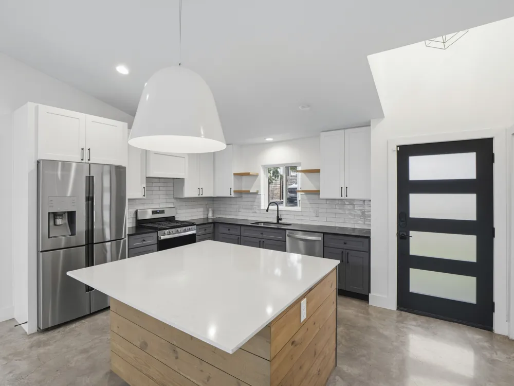 5005 Lott Avenue #2 Austin, TX 78721