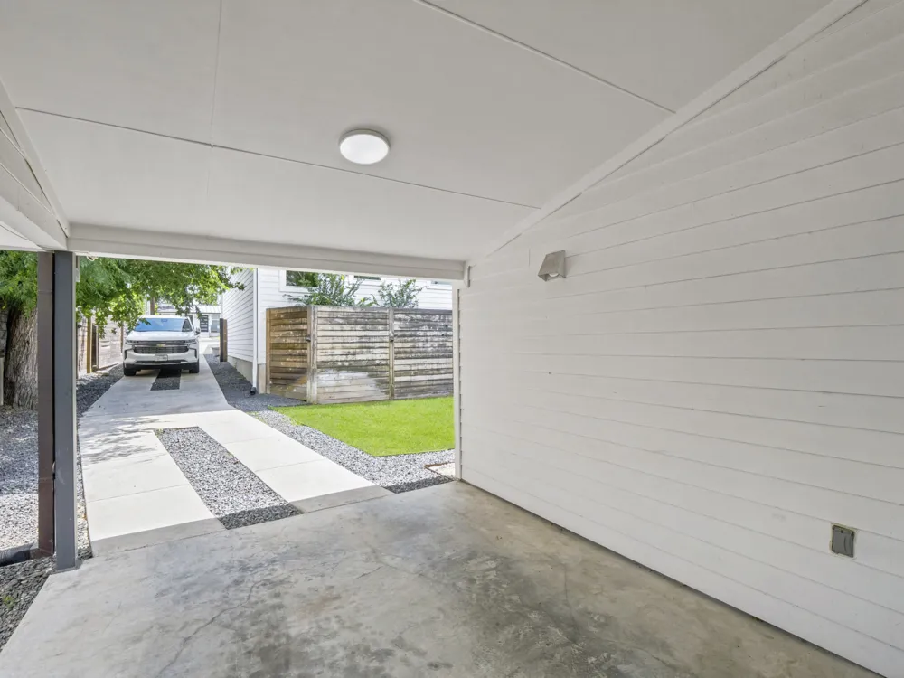 5005 Lott Avenue #2 Austin, TX 78721