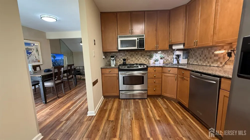24 Emerald Lane Old Bridge, NJ 08857