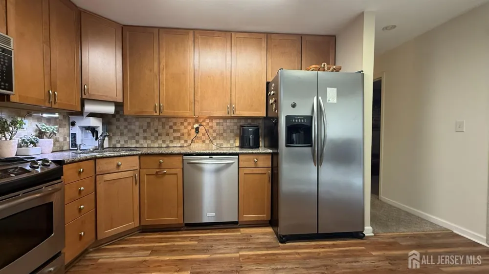 24 Emerald Lane Old Bridge, NJ 08857