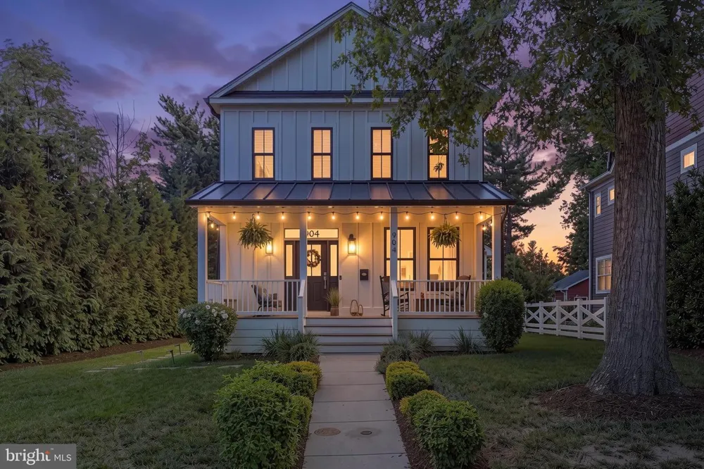 907 MAPLE AVENUE Rockville, MD 20851