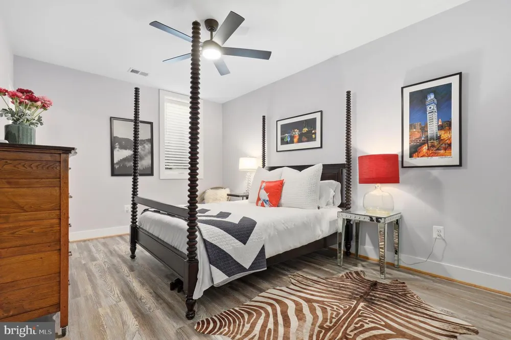 907 MAPLE AVENUE Rockville, MD 20851