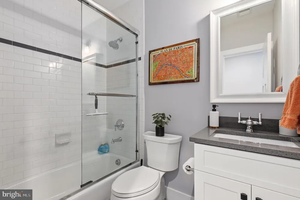 907 MAPLE AVENUE Rockville, MD 20851
