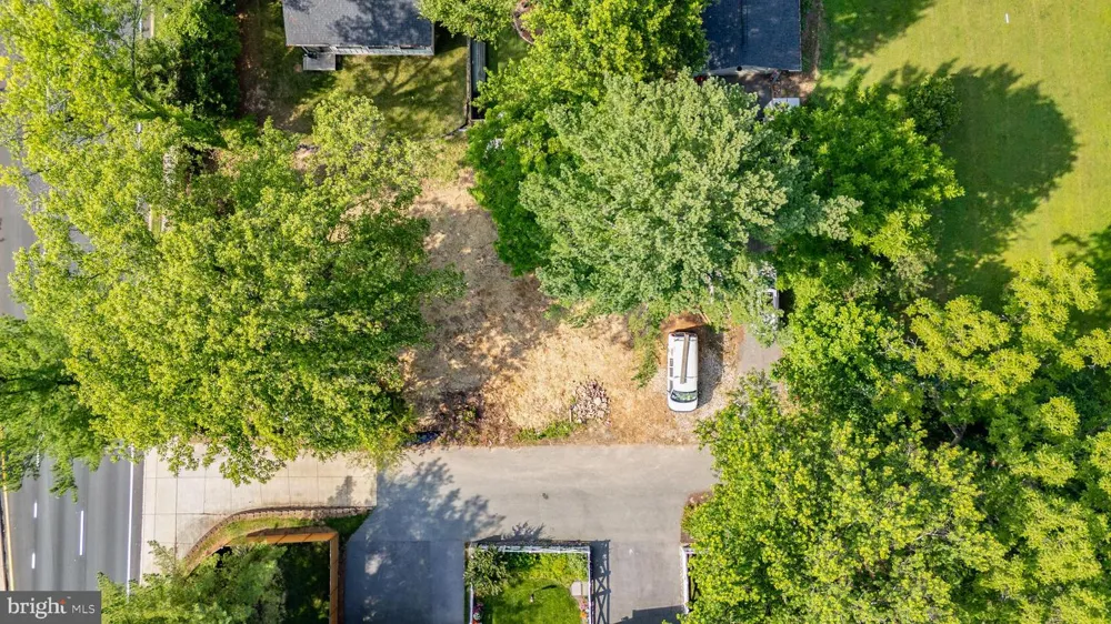 907 MAPLE AVENUE Rockville, MD 20851