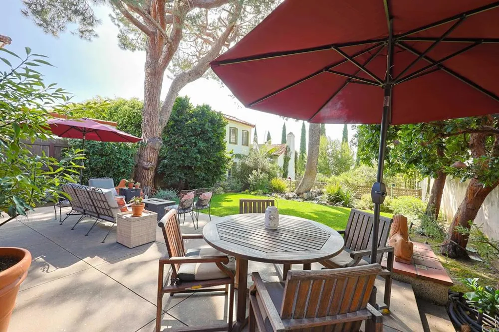 1027 Adella Coronado, CA 92118