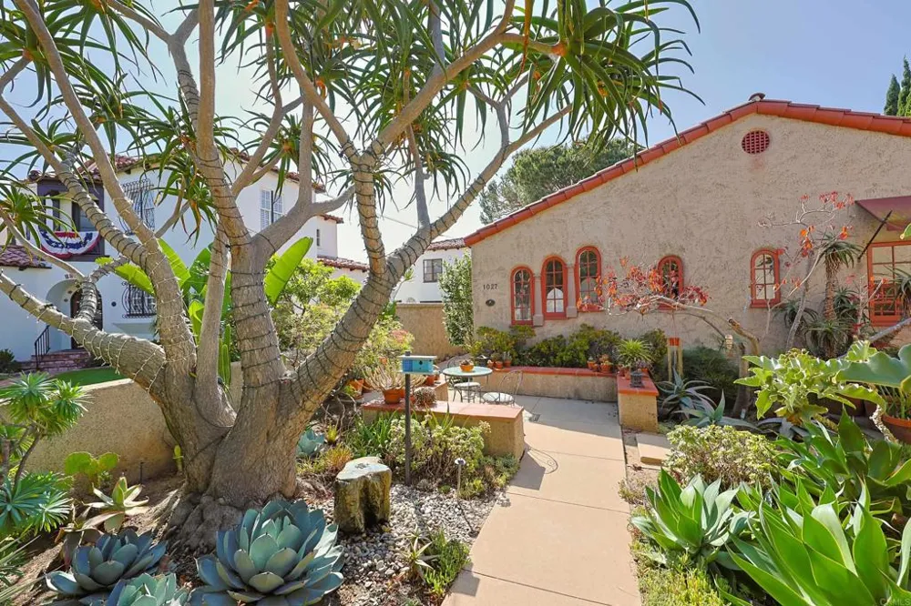 1027 Adella Coronado, CA 92118