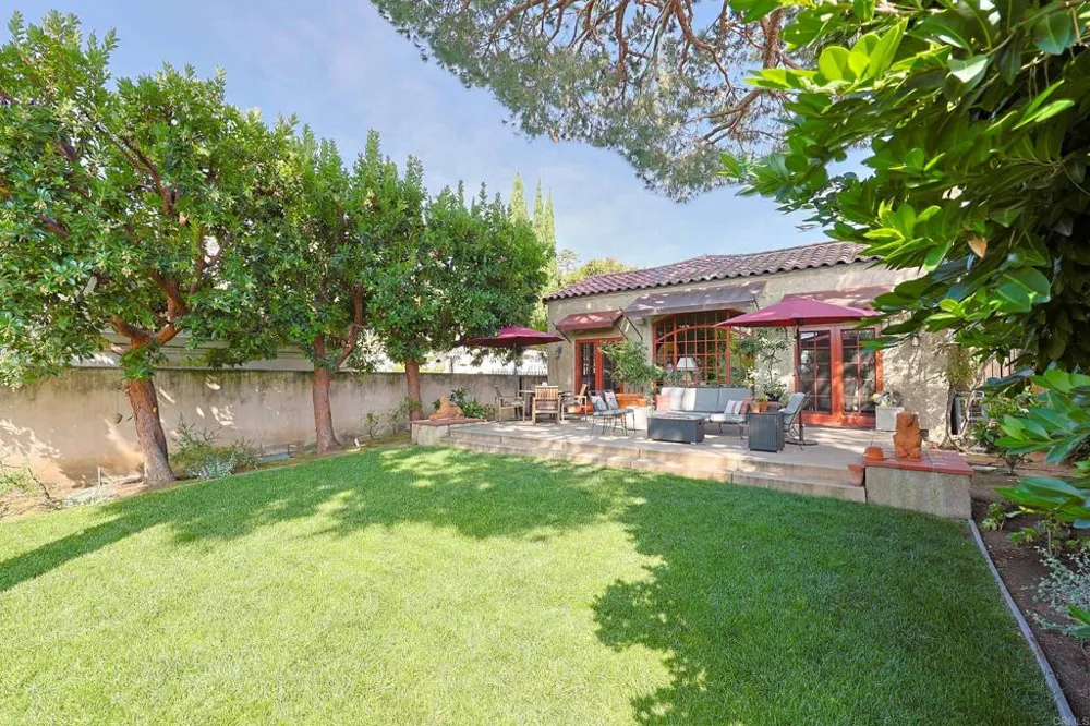 1027 Adella Coronado, CA 92118
