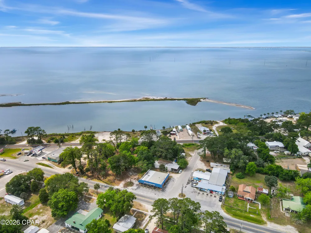 336 Highway 98 East Point, FL 32328