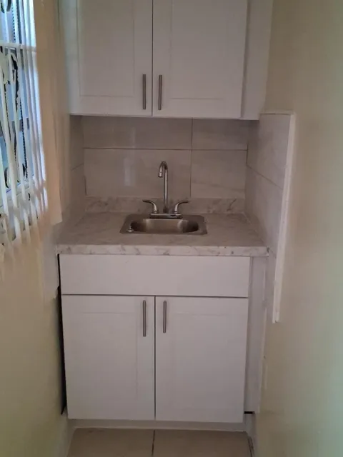 710 NW 177th Terrace