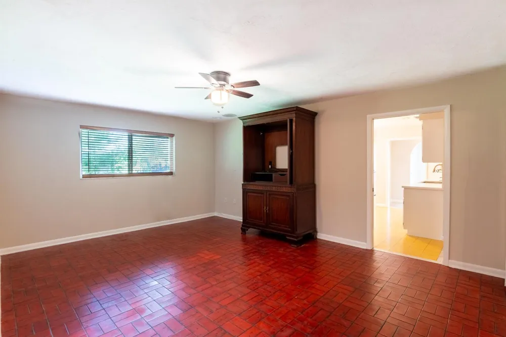 312 De Soto Avenue Clewiston, FL 33440
