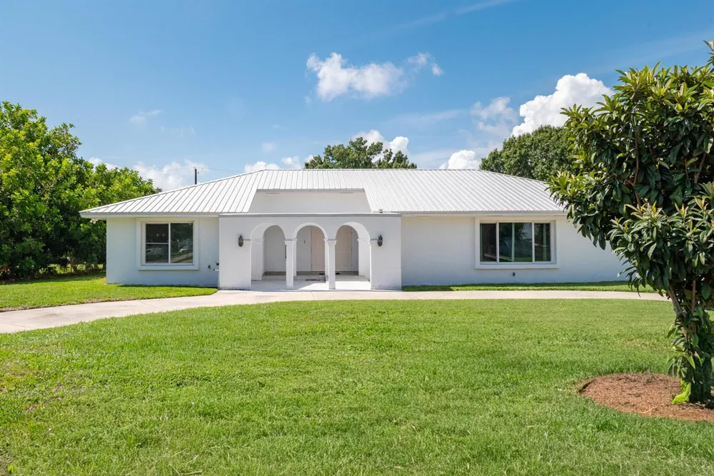 312 De Soto Avenue Clewiston, FL 33440