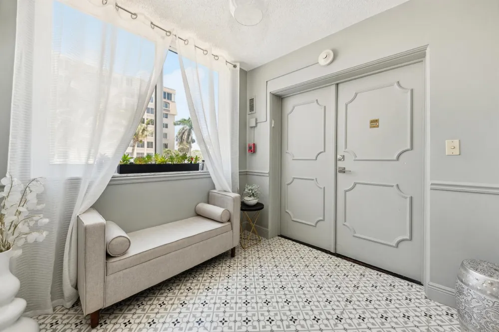2000 S Ocean Boulevard #208 Delray Beach, FL 33483