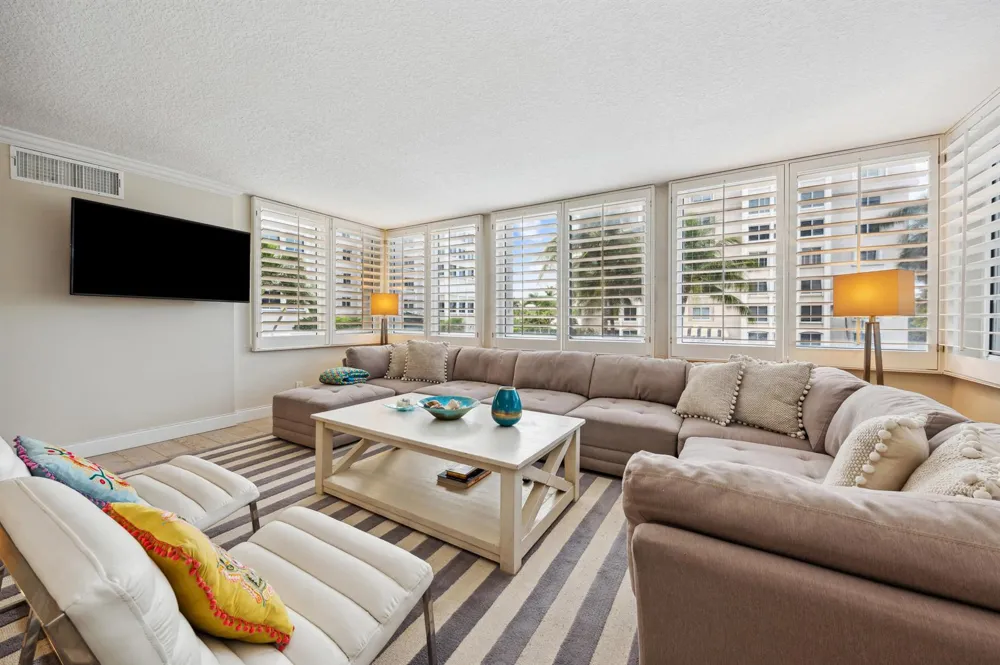 2000 S Ocean Boulevard #208 Delray Beach, FL 33483