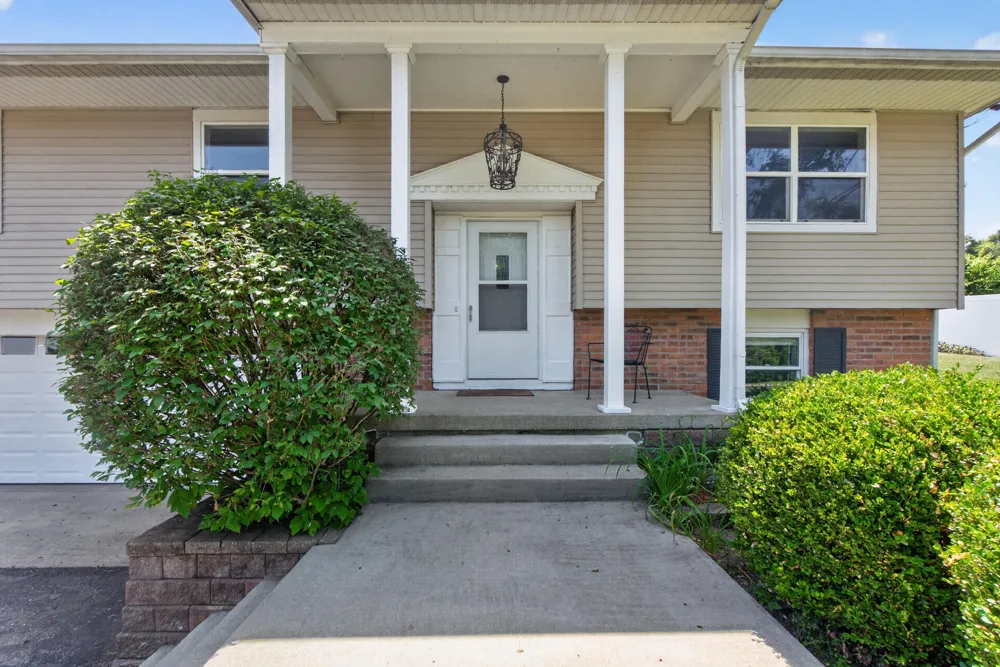 6423 Inverness Lane Napoleon Township, MI 49201