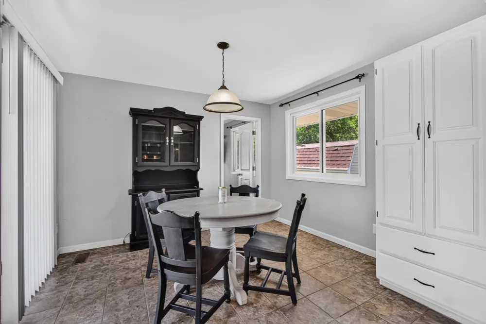 6423 Inverness Lane Napoleon Township, MI 49201