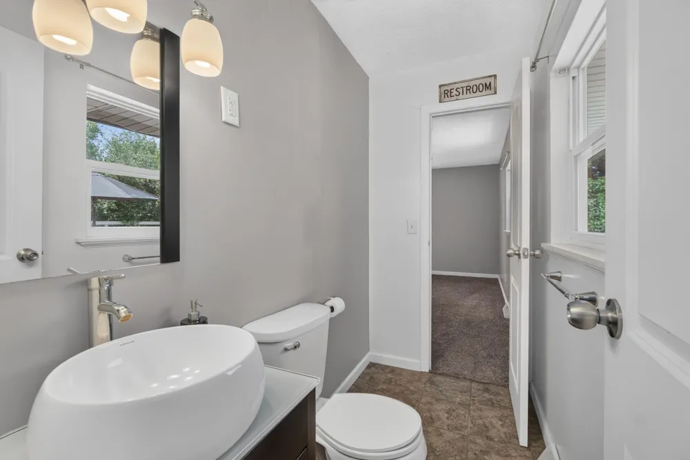 6423 Inverness Lane Napoleon Township, MI 49201