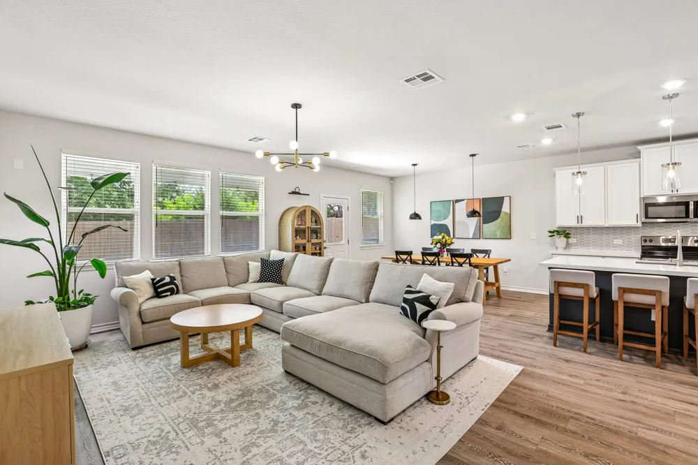 104 Terminus Trail Liberty Hill, TX 78642