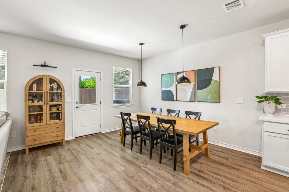 104 Terminus Trail Liberty Hill, TX 78642