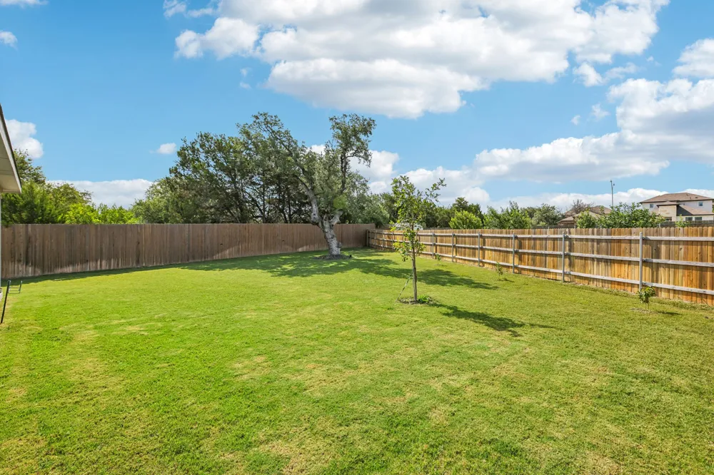 104 Terminus Trail Liberty Hill, TX 78642