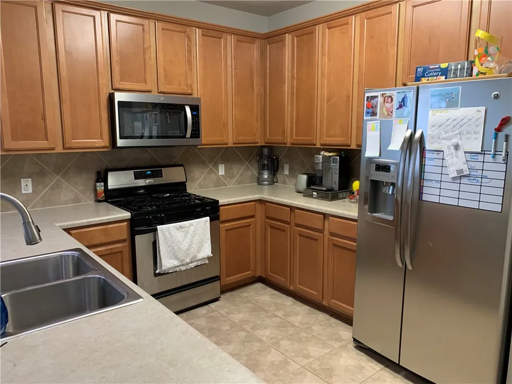1900 Scofield Ridge Parkway #1202 Austin, TX 78727