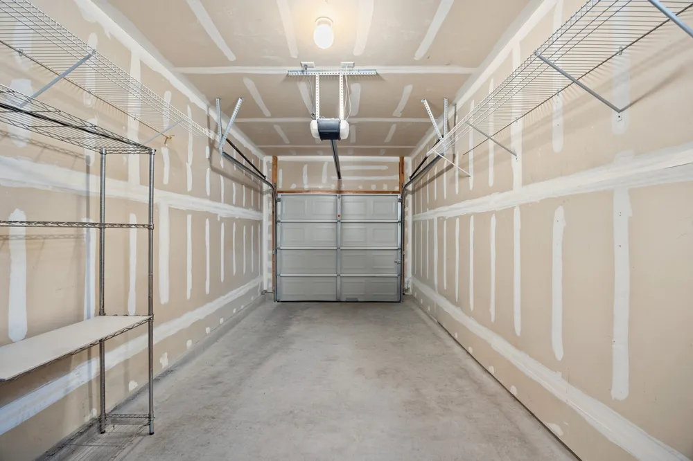 1900 Scofield Ridge Parkway #1202 Austin, TX 78727