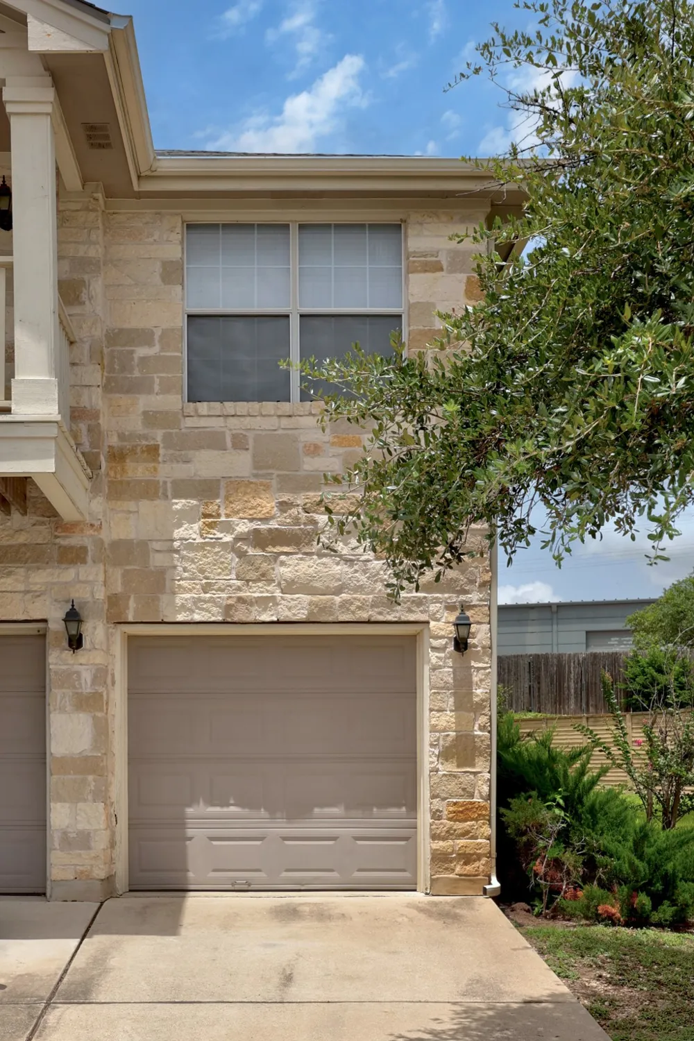1900 Scofield Ridge Parkway #1202 Austin, TX 78727