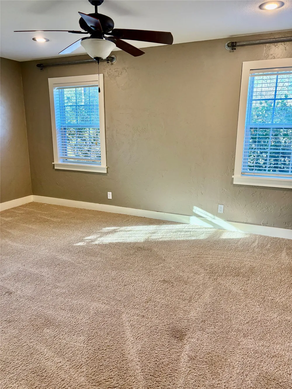 221 La Jolla Drive Athens, TX 75751