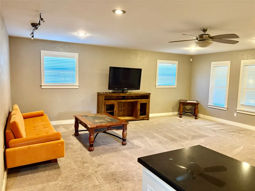221 La Jolla Drive Athens, TX 75751