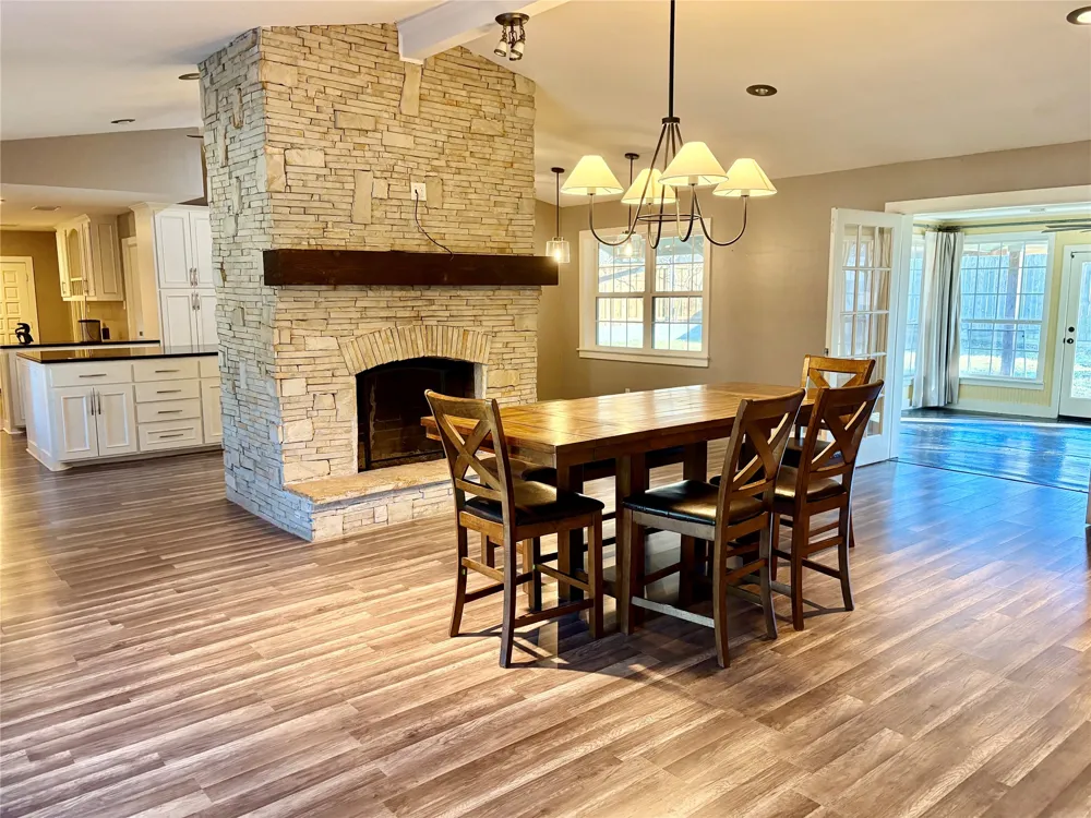 221 La Jolla Drive Athens, TX 75751
