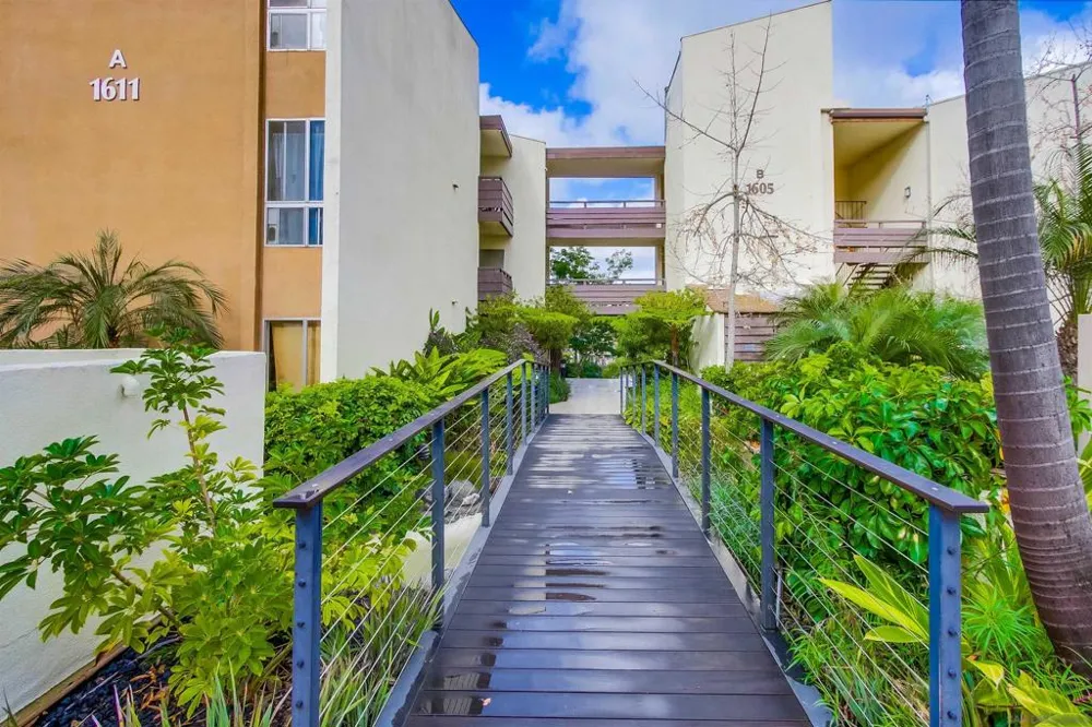 1621 S Hotel Circle #E231 San Diego, CA 92108