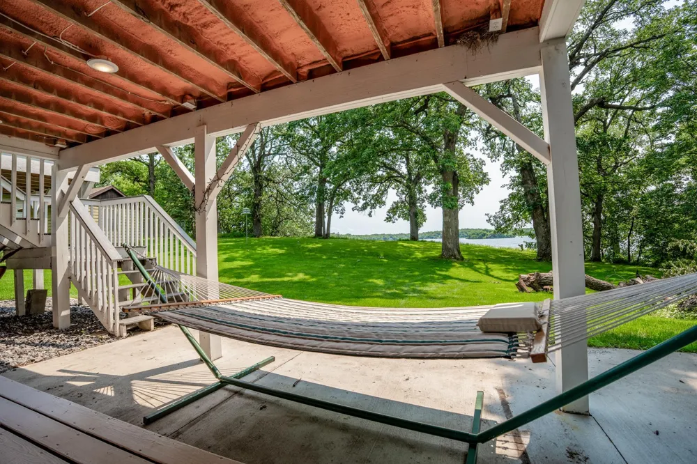 5999 150th Avenue NE Spicer, MN 56288