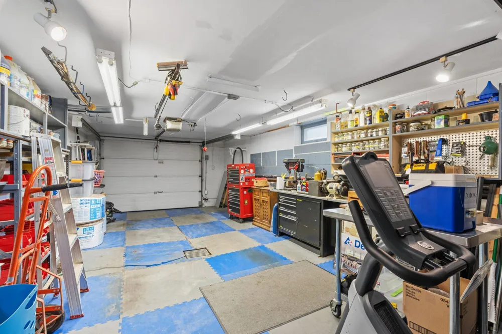 1505 High Street Lake City, MN 55041