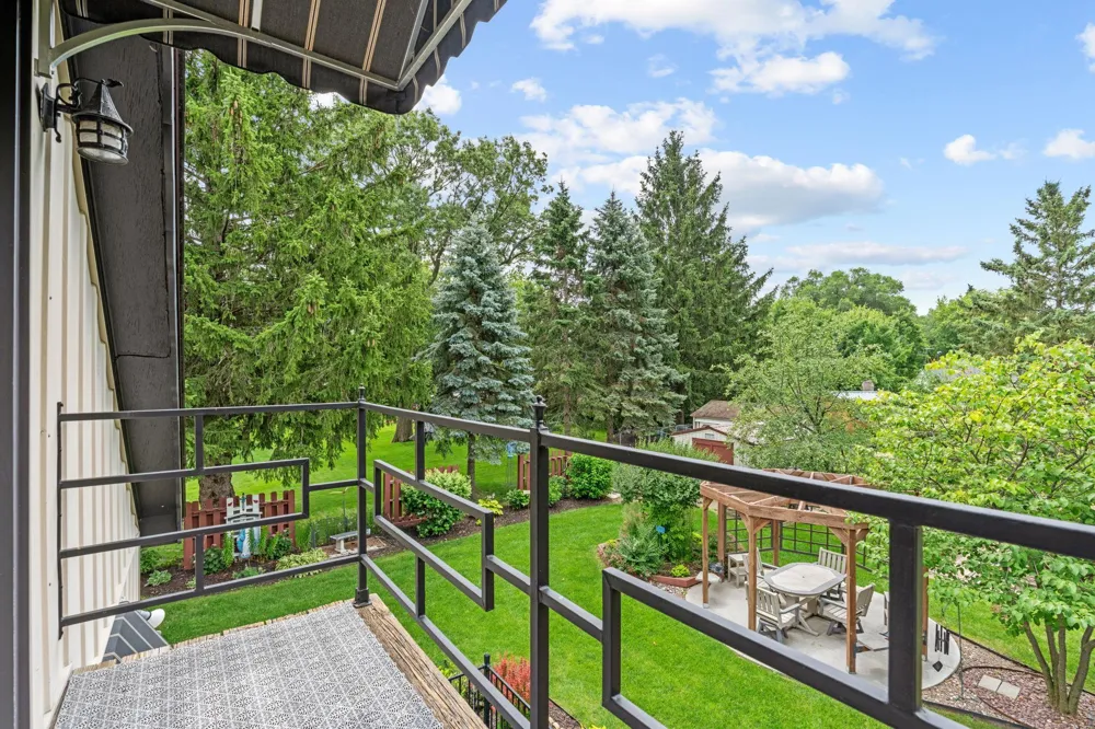 1505 High Street Lake City, MN 55041