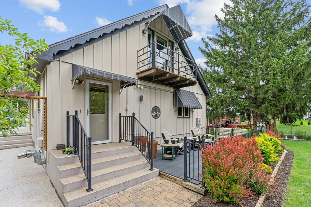 1505 High Street Lake City, MN 55041