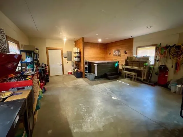 225 Country Club Drive Lewiston, MN 55952