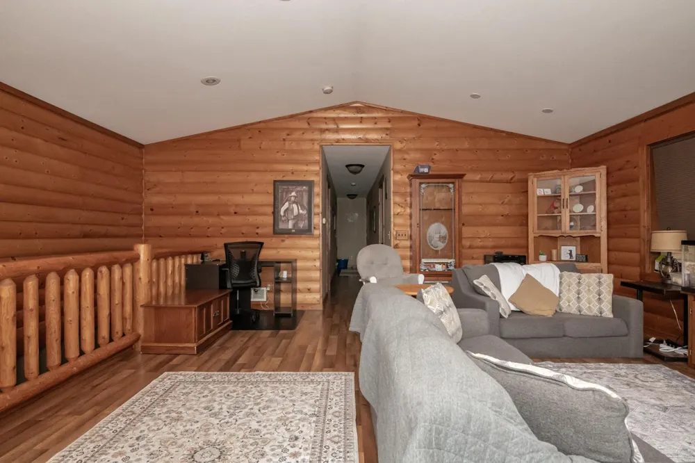 225 Country Club Drive Lewiston, MN 55952