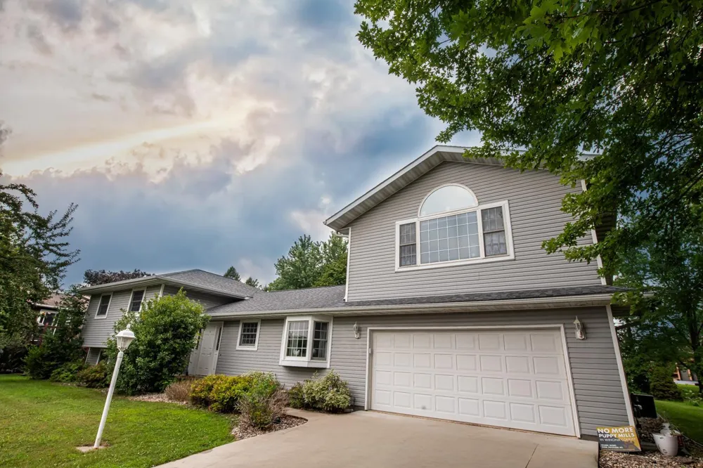 225 Country Club Drive Lewiston, MN 55952